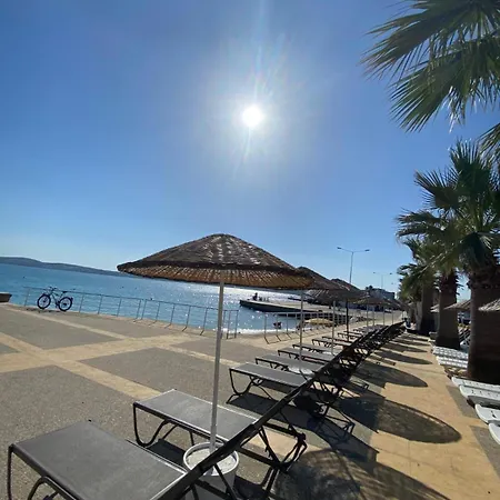 Kalipso Bed and Breakfast Çeşme