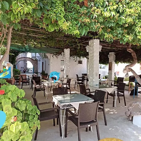 Kalipso 住宿加早餐酒店 Çeşme
